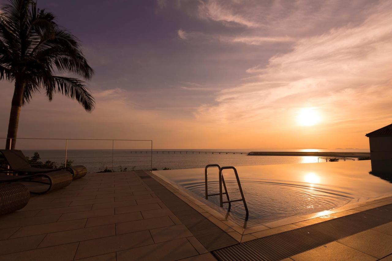 Senagajima Island Resort & Spa Tomigusuku Eksteriør billede
