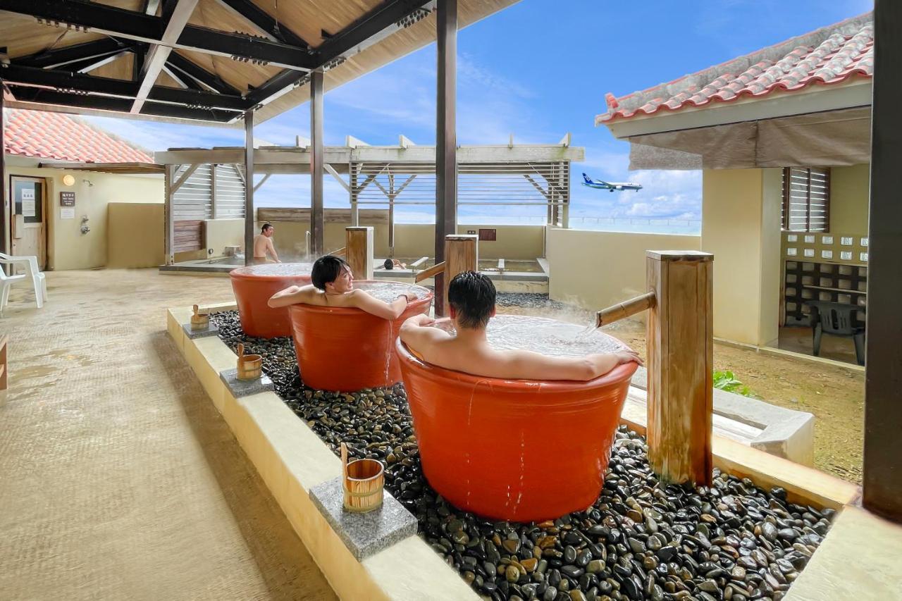 Senagajima Island Resort & Spa Tomigusuku Eksteriør billede