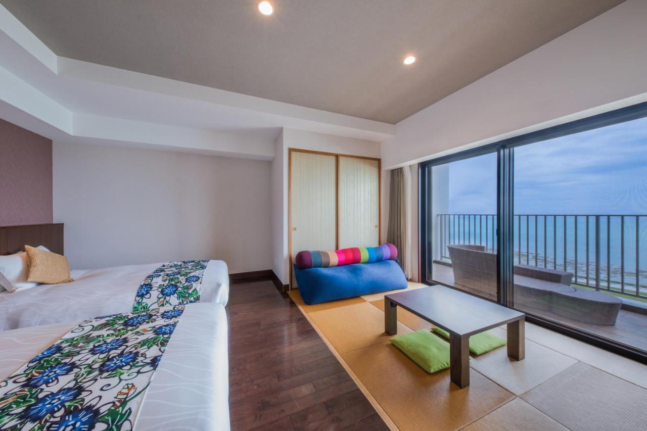 Senagajima Island Resort & Spa Tomigusuku Eksteriør billede