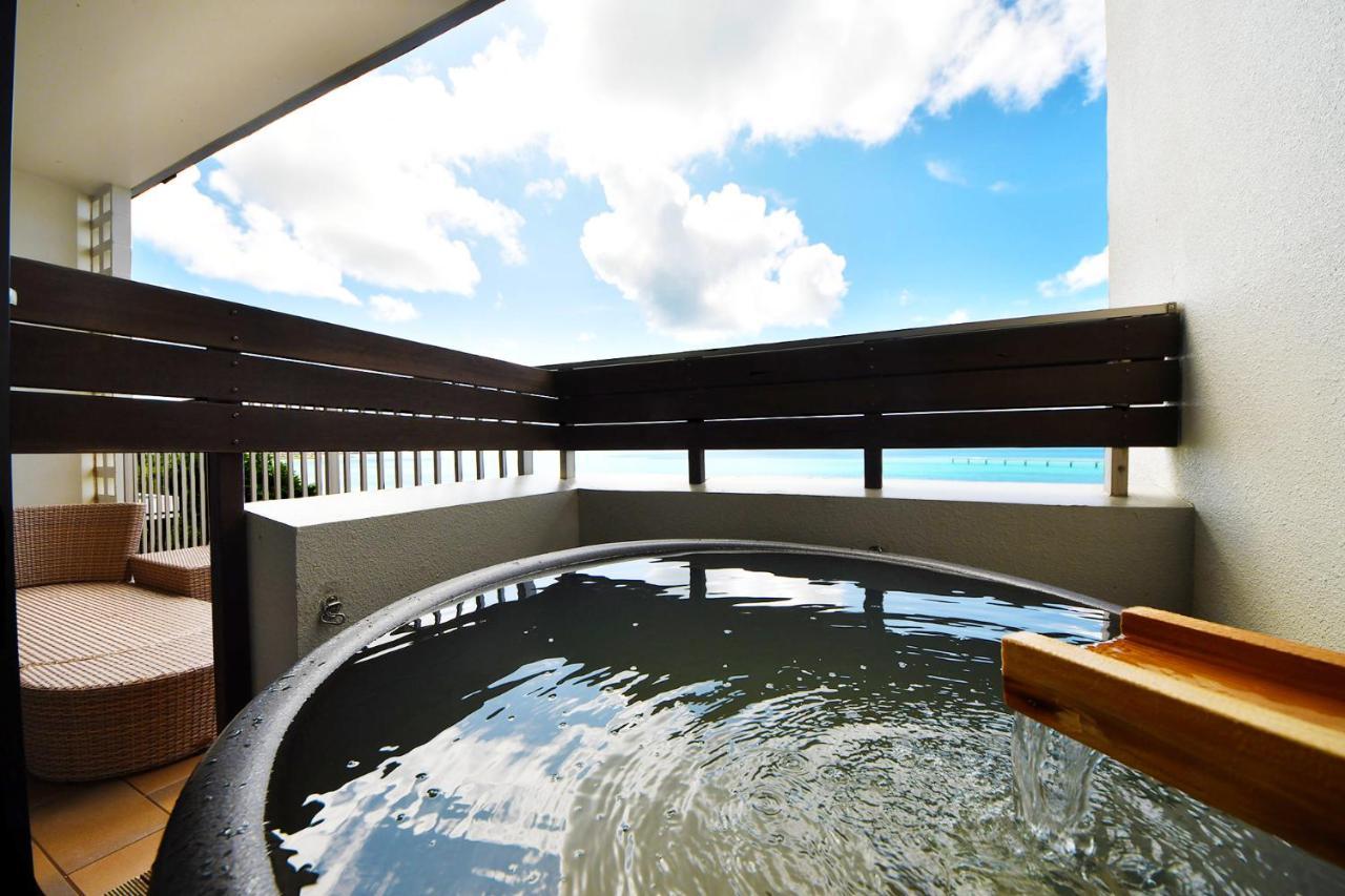 Senagajima Island Resort & Spa Tomigusuku Eksteriør billede