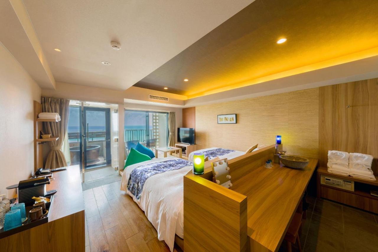 Senagajima Island Resort & Spa Tomigusuku Eksteriør billede