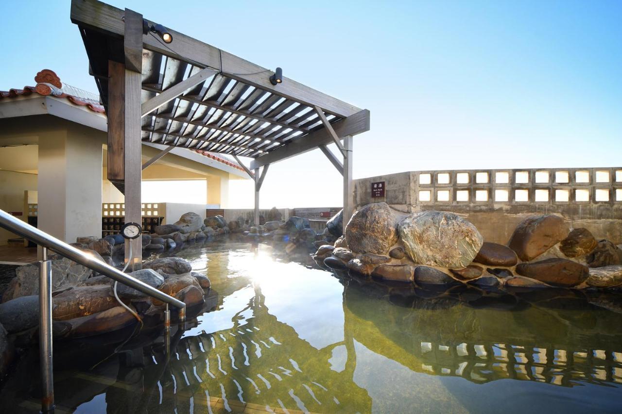 Senagajima Island Resort & Spa Tomigusuku Eksteriør billede